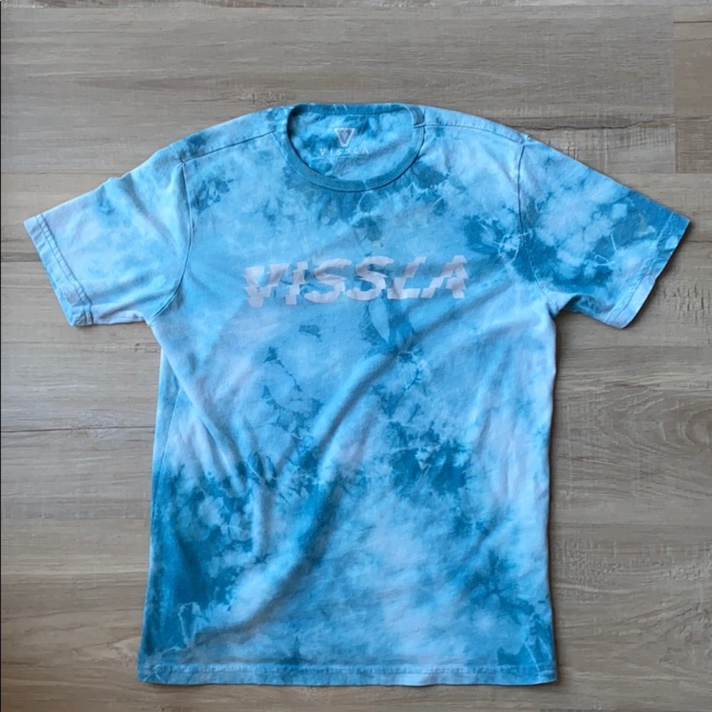 Large Vissla T-Shirt. Price negotiable